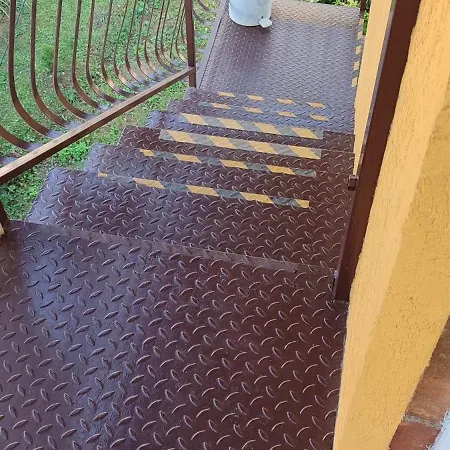 Gospodarstwo wiejskie Mali Raj