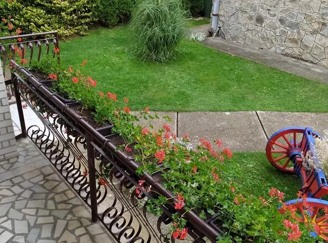 Lantställe Mali Raj *